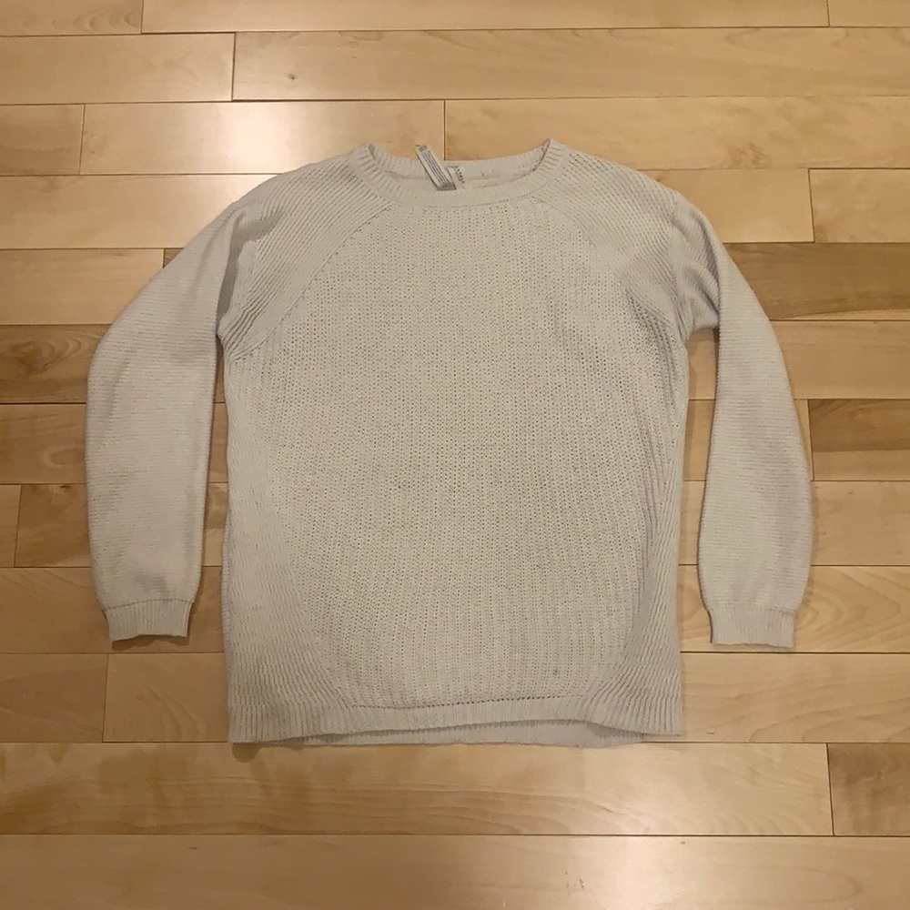 Aeropostale white sweater